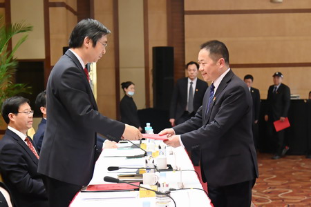 蘇鹽集團黨委召開2021年度全面從嚴治黨工作會議