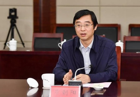 鹽集團黨委書記、董事長章朝陽與淮安市市長陳之常深入洽談推進鹽穴儲油氣庫項目建設,共商“十四五”發(fā)展 鹽集團黨委書記、董事長章朝陽與淮安市市長陳之常深入洽談推進鹽穴儲油氣庫項目建設,共商“十四五”發(fā)展