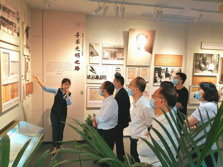 蘇鹽集團(tuán):“主題黨日+紅色教育”推動(dòng)黨史學(xué)習(xí)教育走深走實(shí) 蘇鹽集團(tuán):“主題黨日+紅色教育”推動(dòng)黨史學(xué)習(xí)教育走深走實(shí)