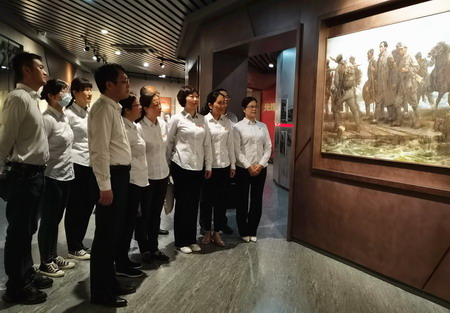 蘇鹽集團(tuán):“主題黨日+紅色教育”推動(dòng)黨史學(xué)習(xí)教育走深走實(shí) 蘇鹽集團(tuán):“主題黨日+紅色教育”推動(dòng)黨史學(xué)習(xí)教育走深走實(shí)