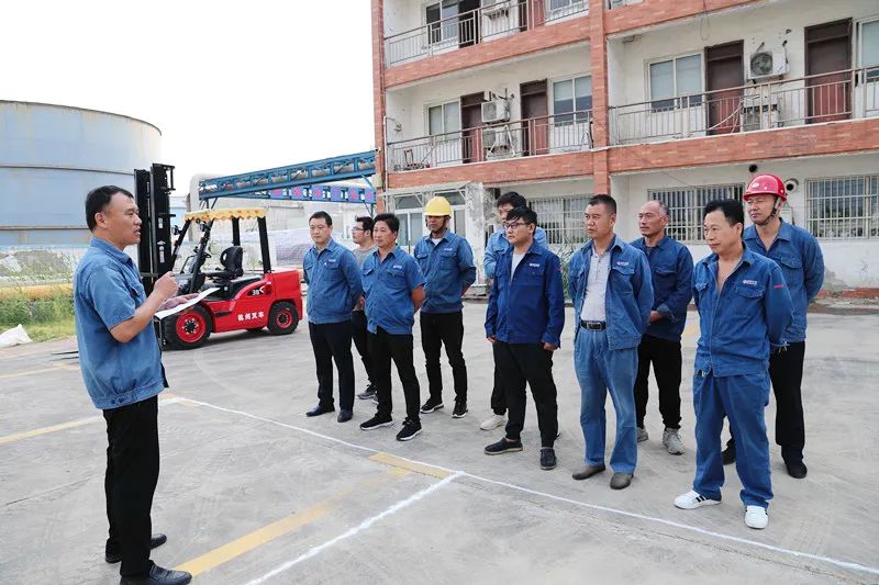 大干紅五月丨瑞豐鹽業(yè)公司:深入開展“五比五賽” 激勵(lì)職工建功立業(yè) 大干紅五月丨瑞豐鹽業(yè)公司:深入開展“五比五賽” 激勵(lì)職工建功立業(yè)