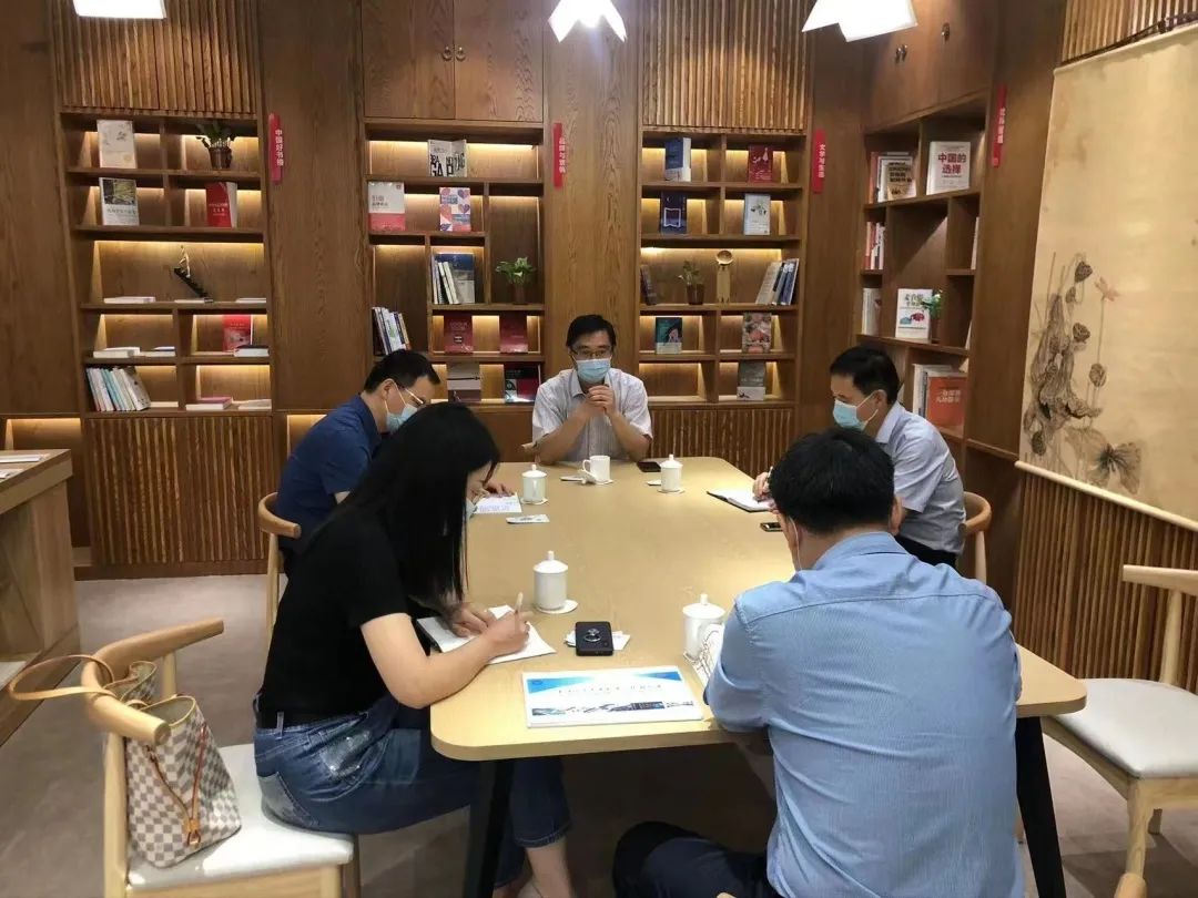 章朝陽會(huì)見中科院南京未來能源系統(tǒng)研究院執(zhí)行院長張華良 章朝陽會(huì)見中科院南京未來能源系統(tǒng)研究院執(zhí)行院長張華良