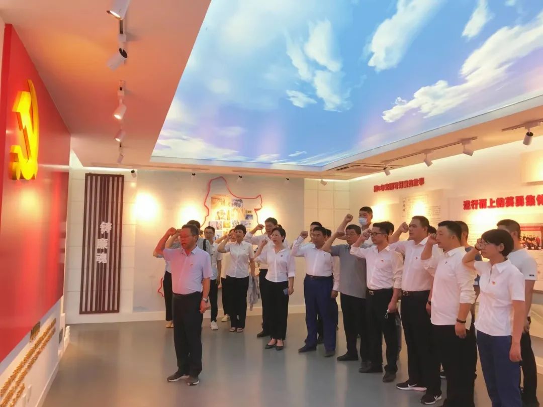 蘇鹽井神三分公司黨委丨突出政治領(lǐng)航 強化能力提升 為推動企業(yè)高質(zhì)量發(fā)展集智聚力 蘇鹽井神三分公司黨委丨突出政治領(lǐng)航 強化能力提升 為推動企業(yè)高質(zhì)量發(fā)展集智聚力